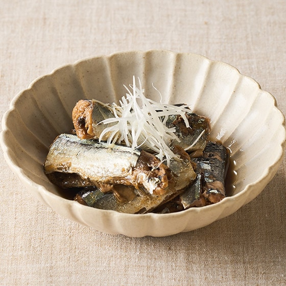 骨までやわらか！国産さんまの甘辛煮付|有機野菜 通販 Oisix