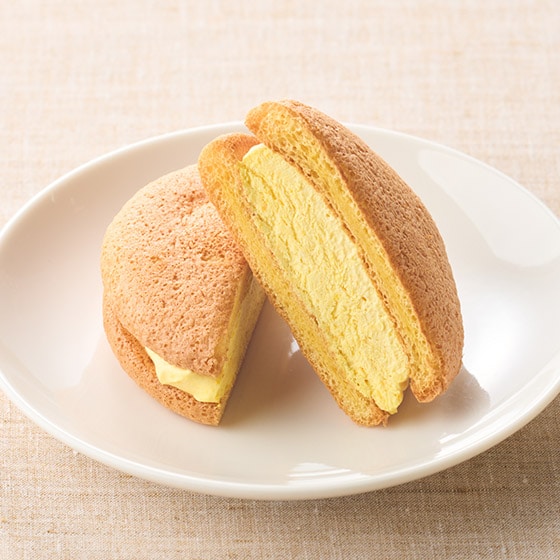 ふわふわ!ふんわりブッセ(とうきび)