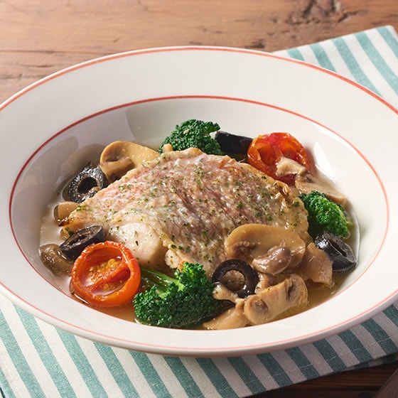 �i��؁j�ԋ���5���؂̃A�N�A�p�b�c�A��