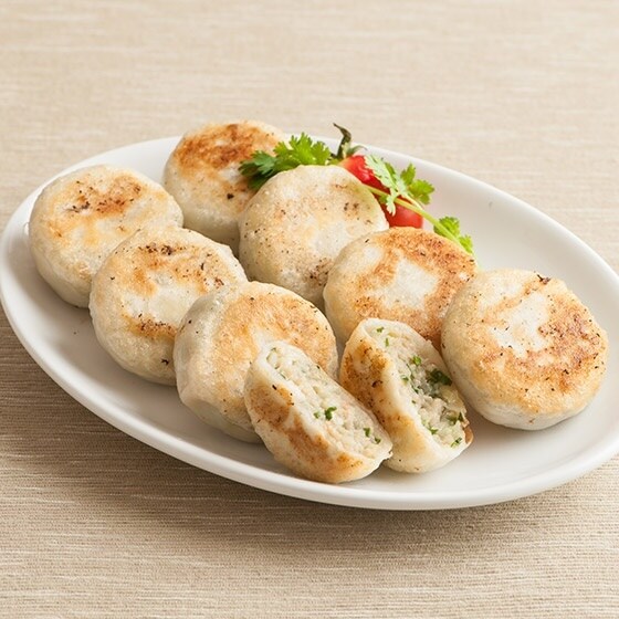 肉汁したたる えび入りにら饅頭