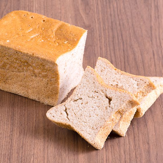 グルテンフリー 焼くとカリっもちっ白焼き玄米パン オイシックス公式