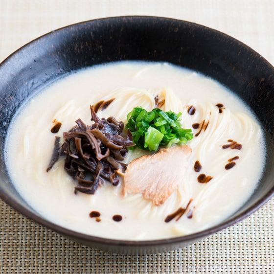 �F�{���[�����i�}�[���t���j