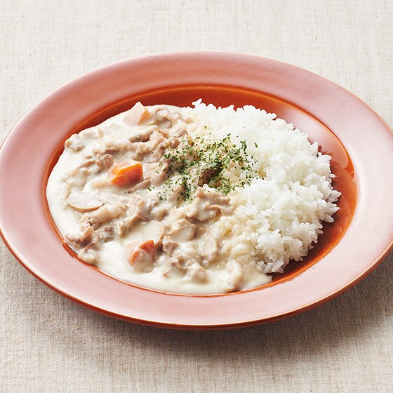 10分で！肉を加えてホワイトポークストロガノフセット