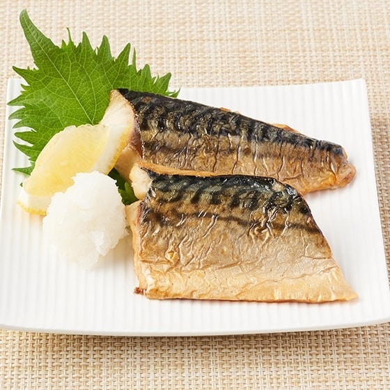 湯せんでふわっとジューシー骨取りさば塩焼き(2切)